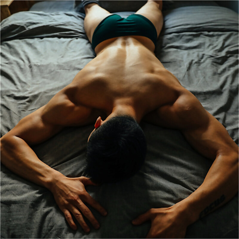 Next Image >>