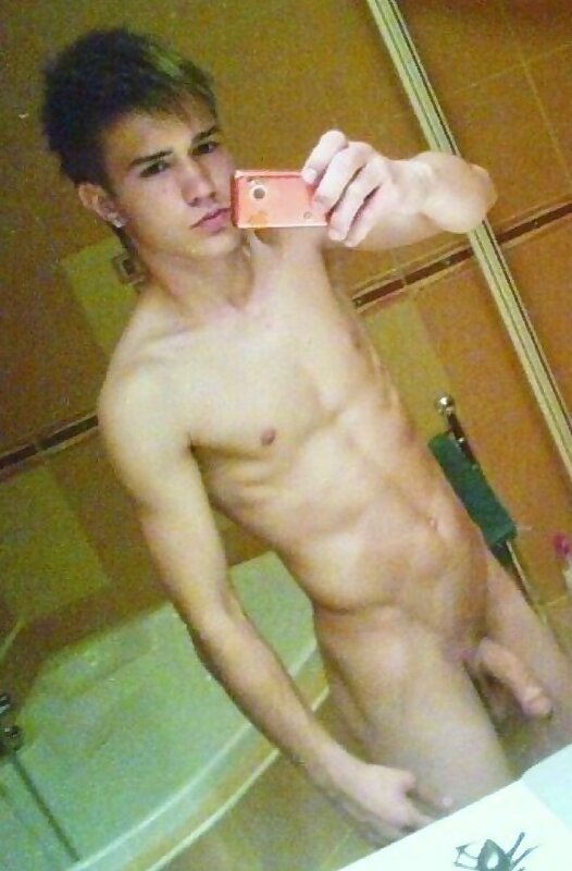 Next Image >>