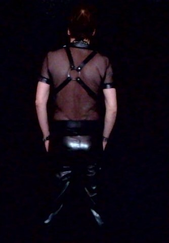 Next Image >>