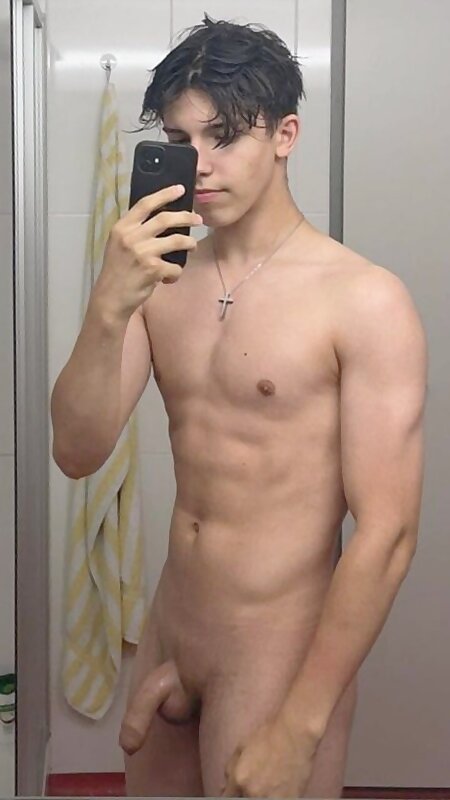 Next Image >>