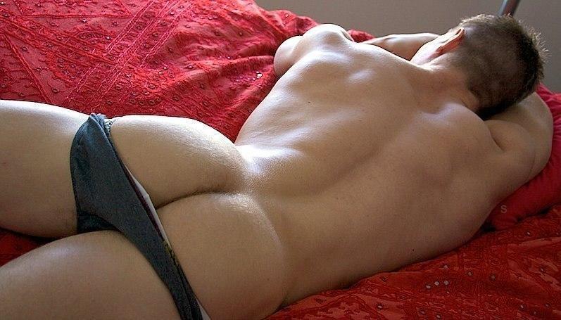 Next Image >>