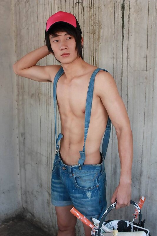 Next Image >>
