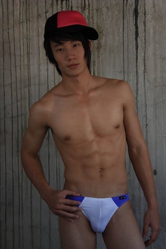 Next Image >>
