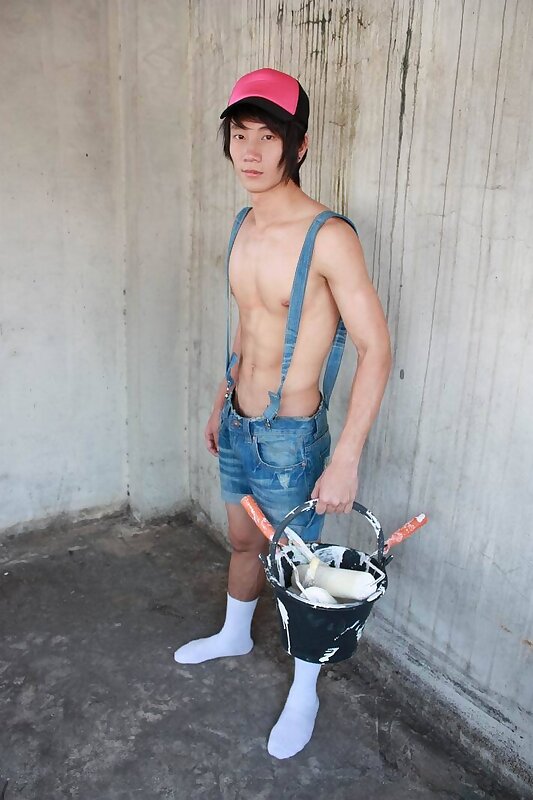 Next Image >>