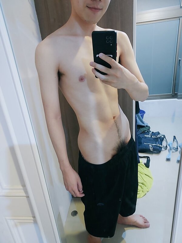 Next Image >>