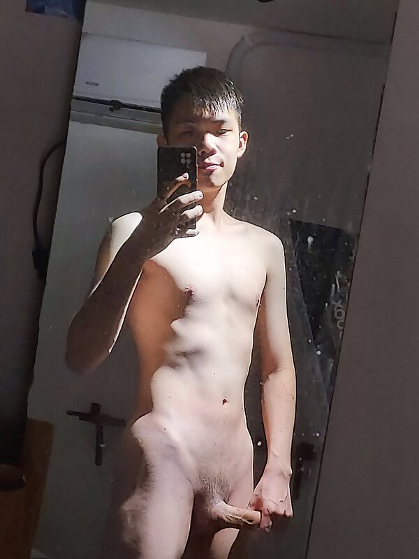Next Image >>