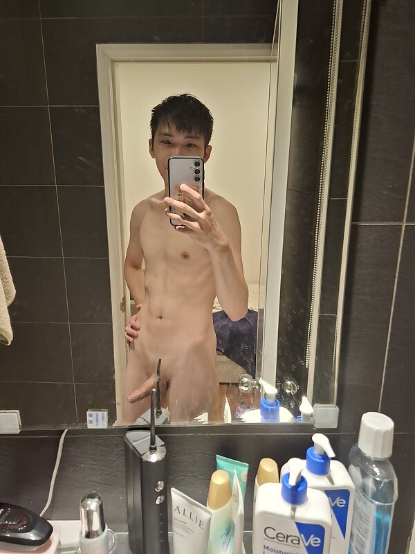 Next Image >>