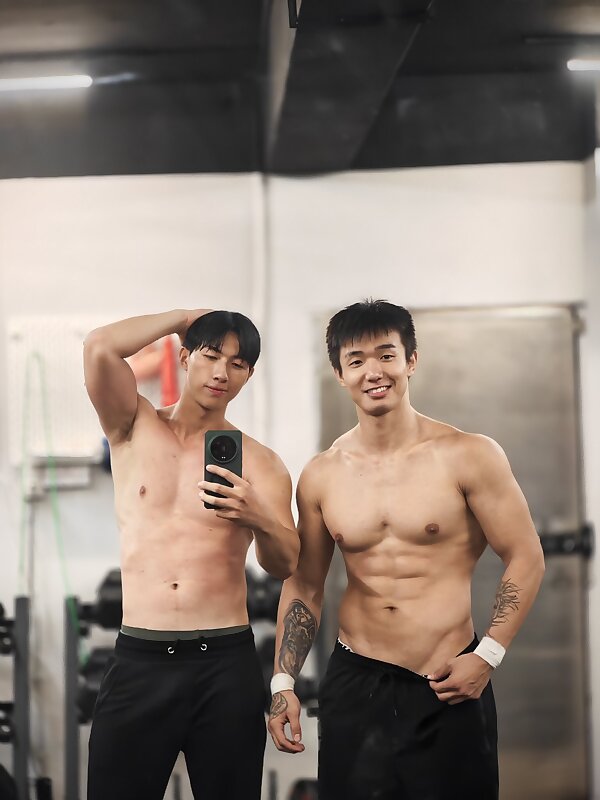 Next Image >>