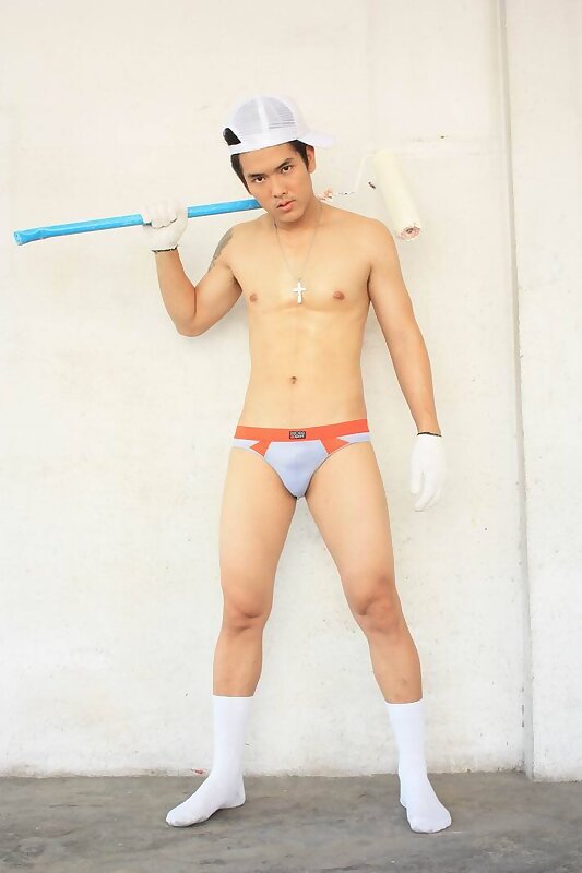 Next Image >>