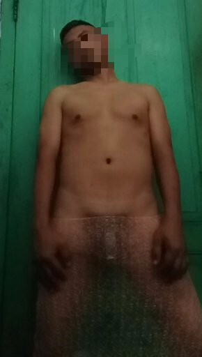 Next Image >>