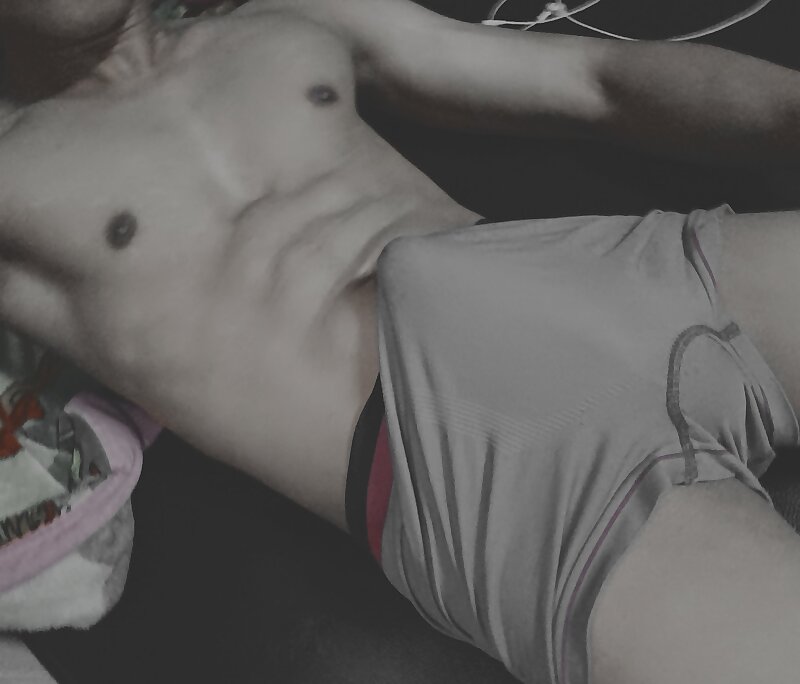 Next Image >>