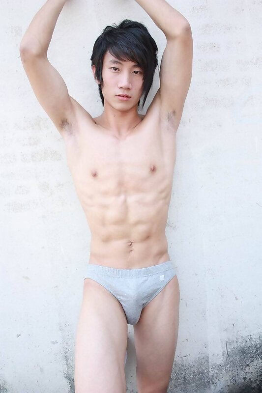 Next Image >>