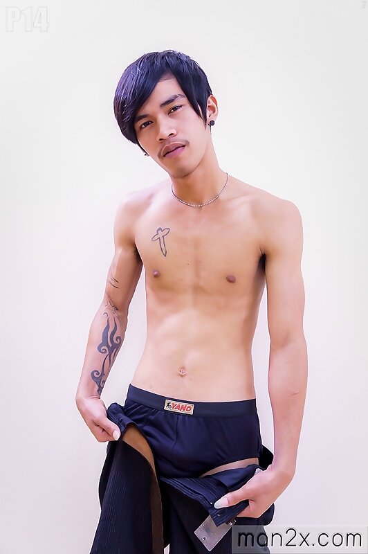 Next Image >>