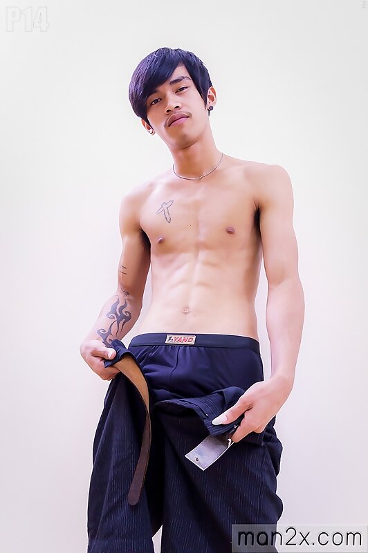 Next Image >>