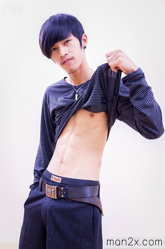 Next Image >>