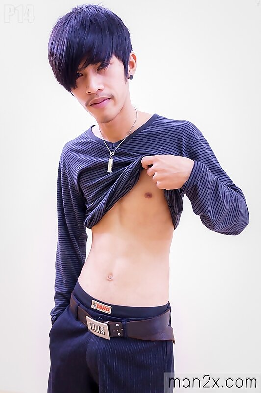 Next Image >>