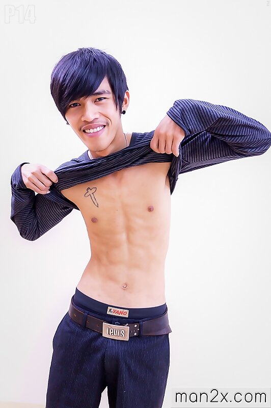Next Image >>
