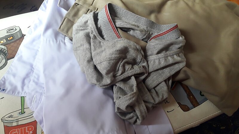 Next Image >>