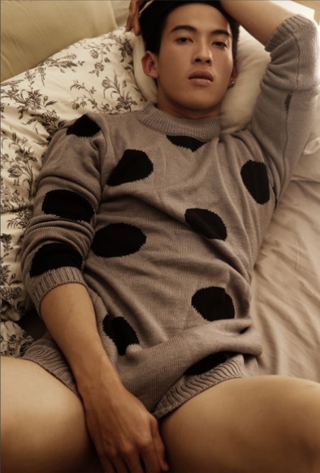 Next Image >>
