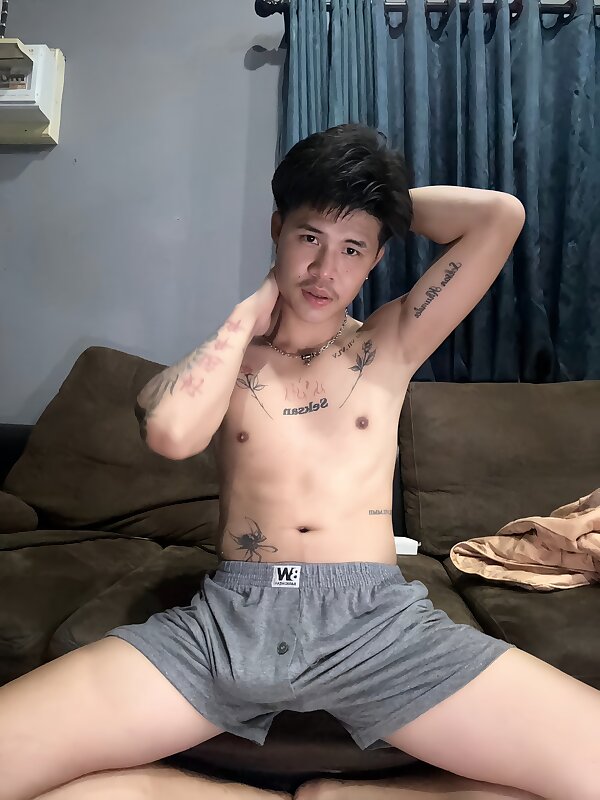 Next Image >>