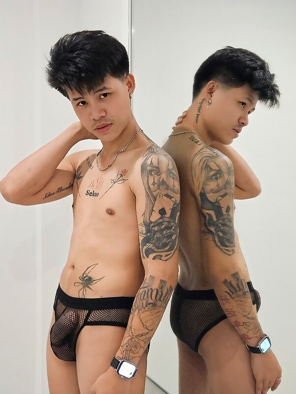 Next Image >>