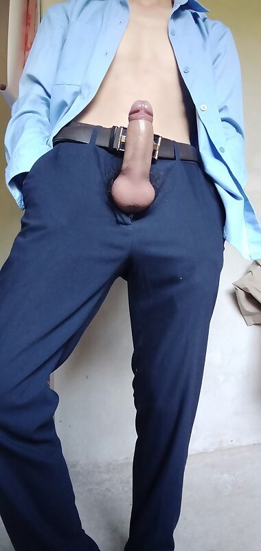 Next Image >>