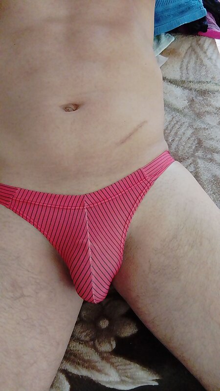 Next Image >>
