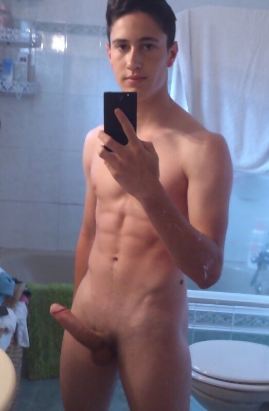 Next Image >>