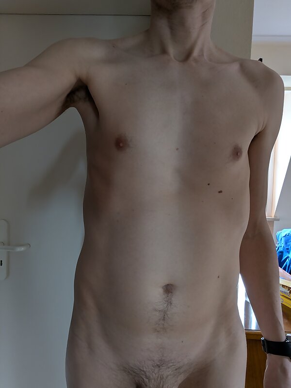 Next Image >>