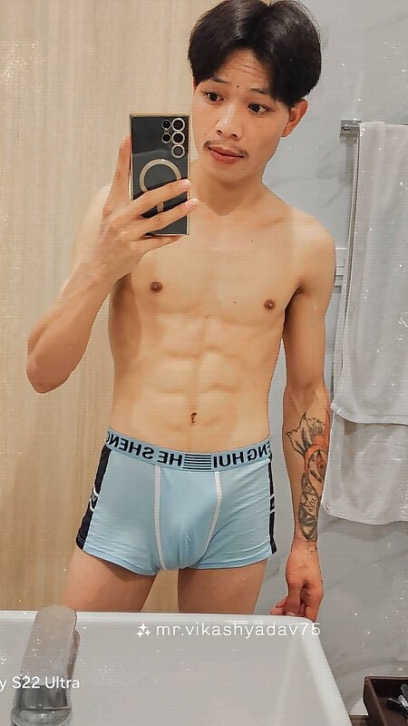 Next Image >>