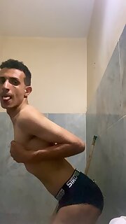 سكس ورعان خليجي | نيك ورعان عربي سعودي | BoyFriendTV