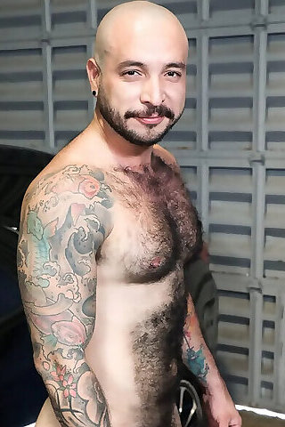 gay bear porn michael torress