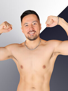 Adam Chen . Aus-Asian top