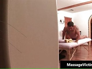 Hot and horny dude gets the massage of his life