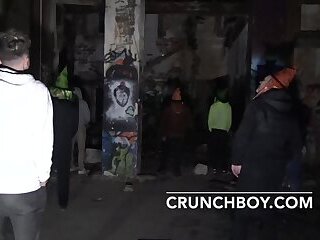 Amazing porn fuck bareback in the night in HALLOWEEN during the night ceremony Crunchboy