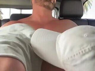 Leo Grand sucks Jett Wayne in the back of the car
