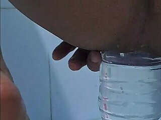 Myanmar gay homemade solo 1Liter water bottle insertion in anal